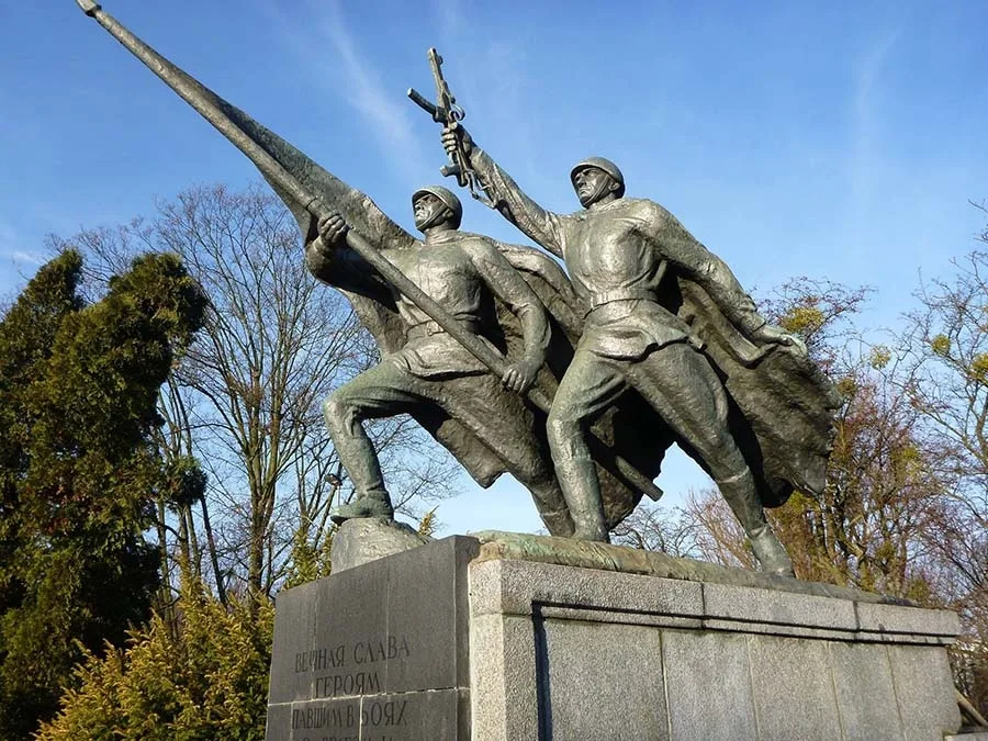 Гвардейский проспект