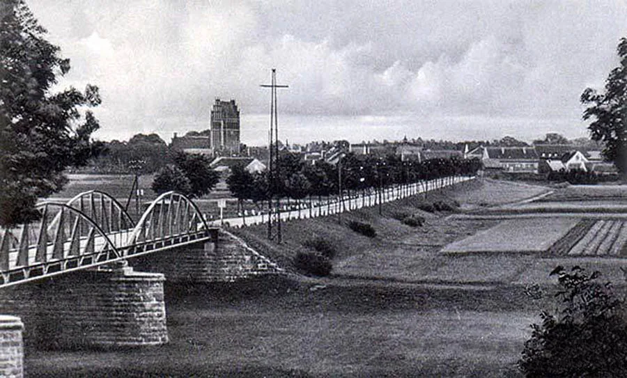 Kelias, vedantis į Allenburgą