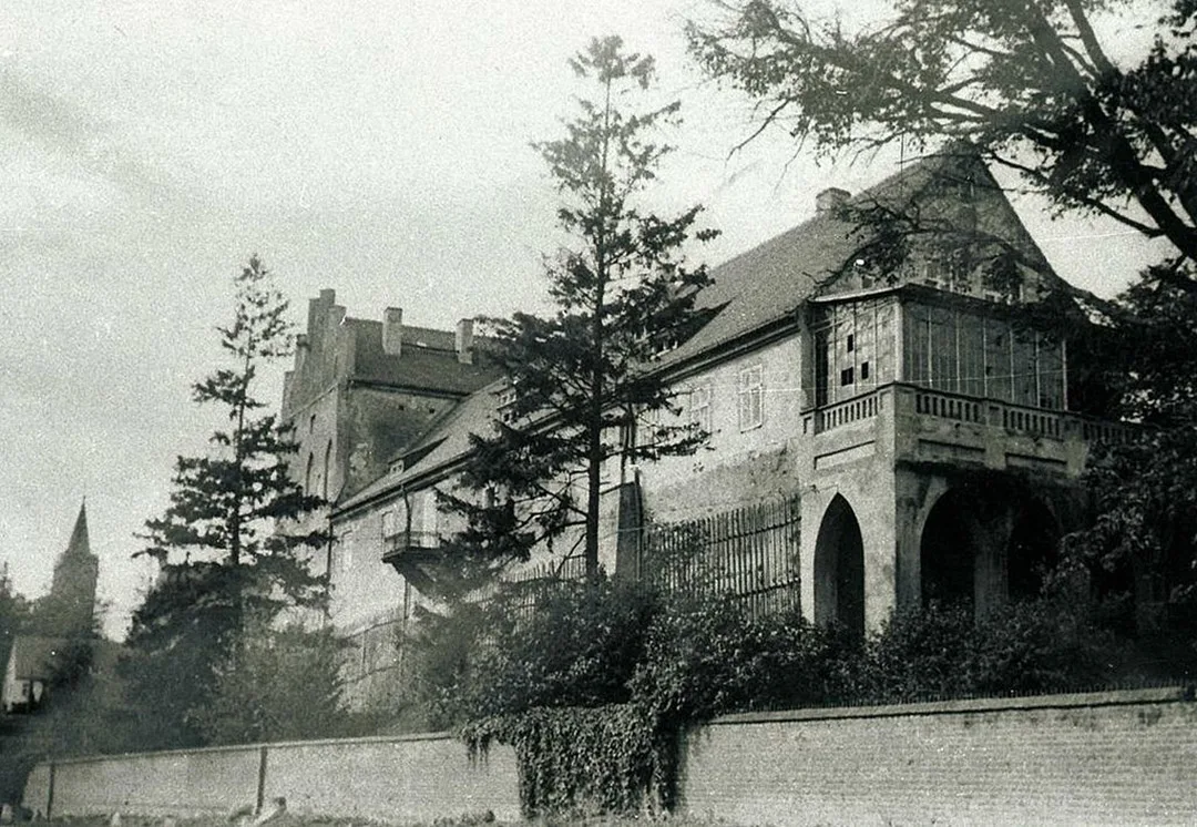 Georgenburg Castle