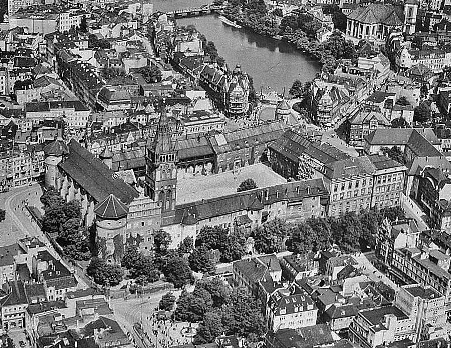Blick auf Königsberg aus einem Zeppelin