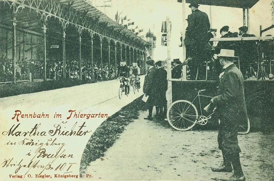 Cycle races in the Tiergarten