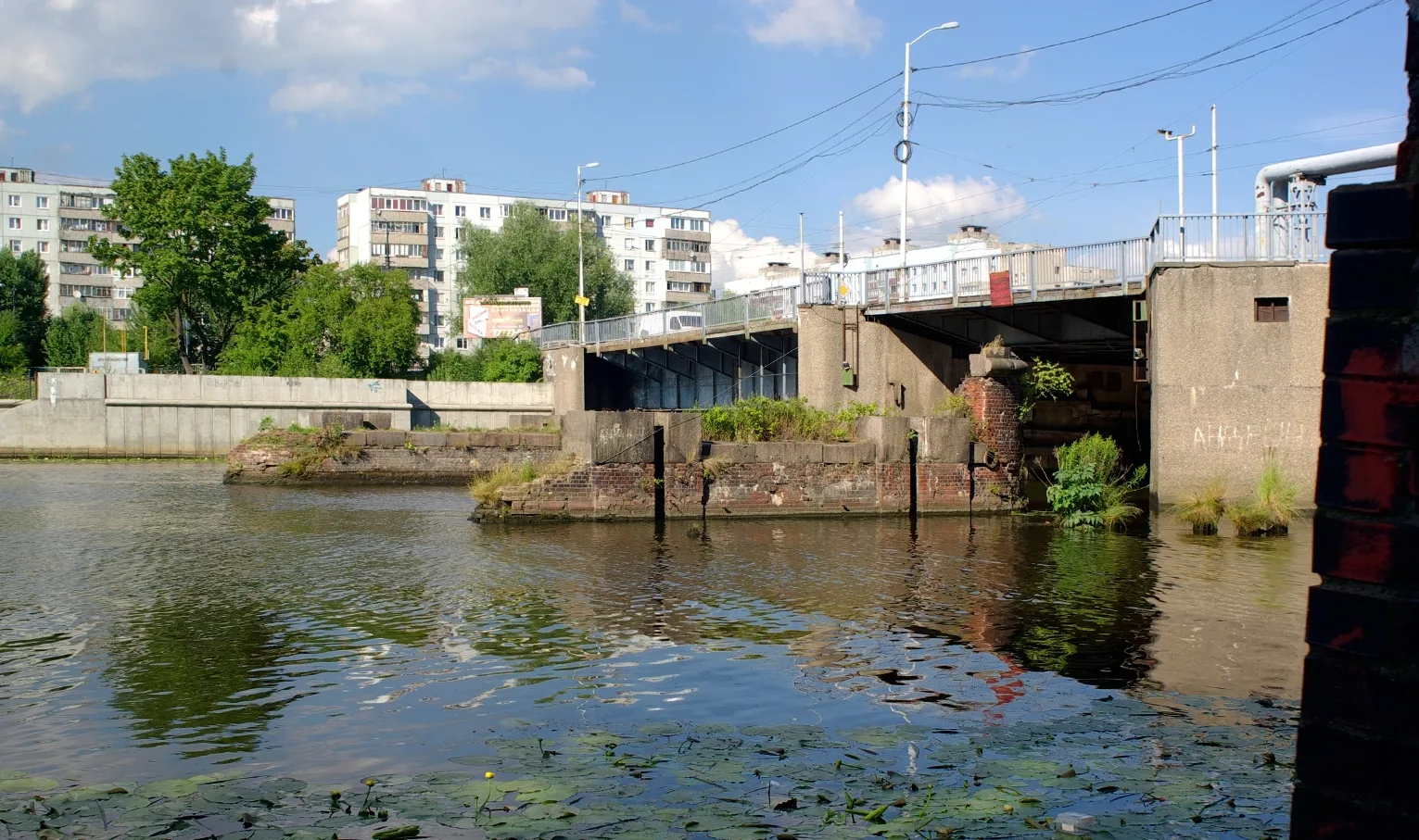Die Hohe Brücke im Jahr 2011. Foto: Alexej Petruschin.