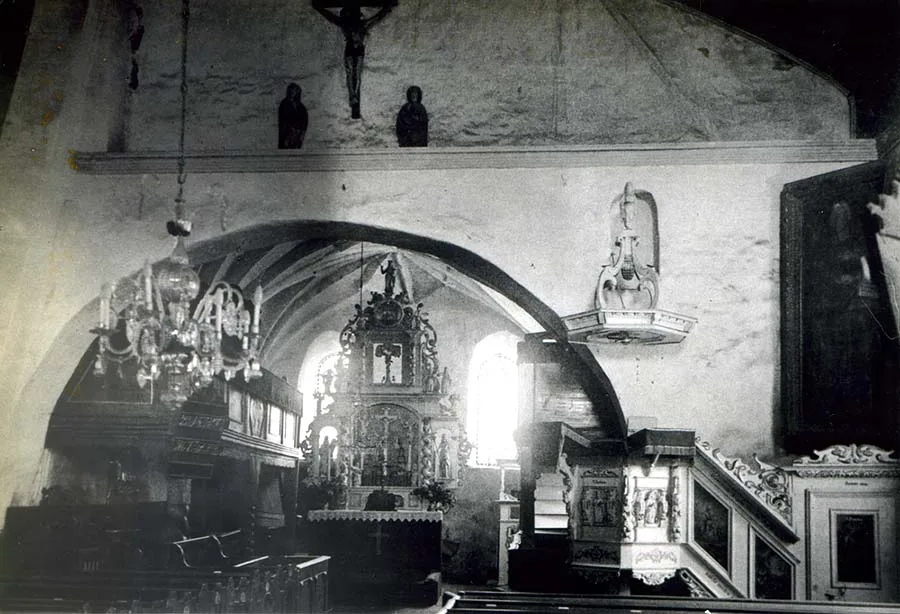Innenraum der Kirche Heiligenwalde