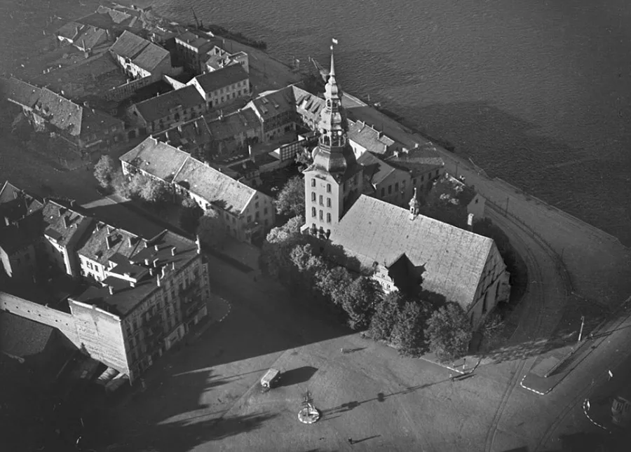 Vokiečių bažnyčios vaizdas iš paukščio skrydžio