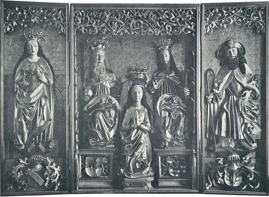 The altar of the Tenkitten church