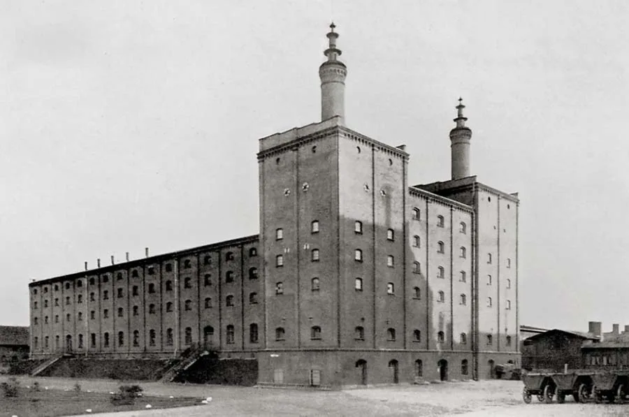 Alaus darykla „Schönbusch“