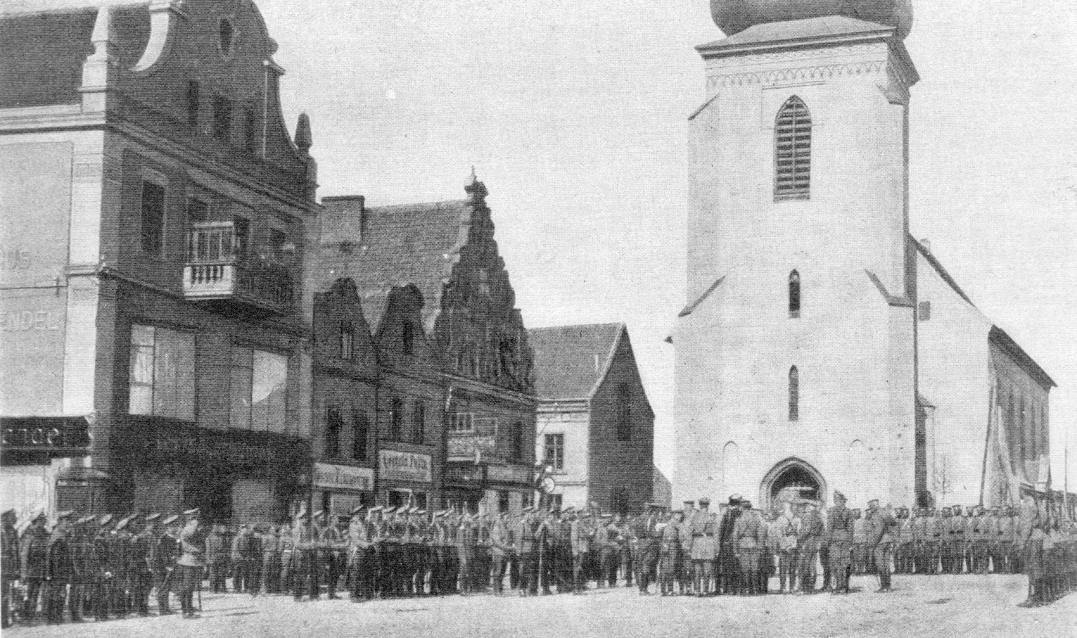 1914 m. Rusijos kariuomenė Įsrutyje.