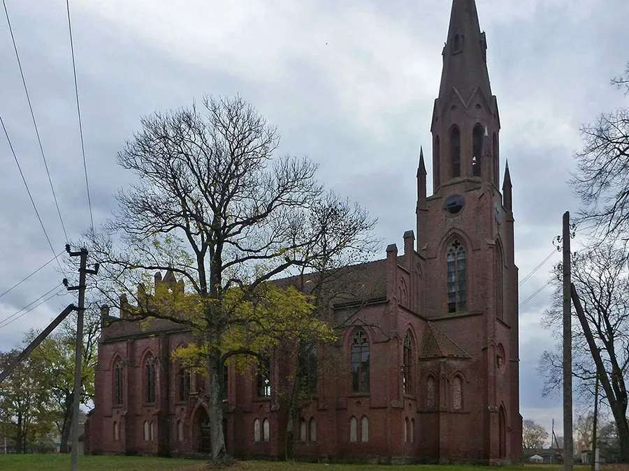 Heinrichswalde bažnyčia prieš restauraciją