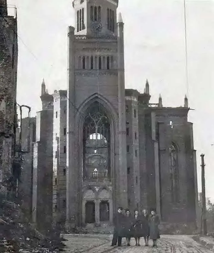 The New Altstadt Church