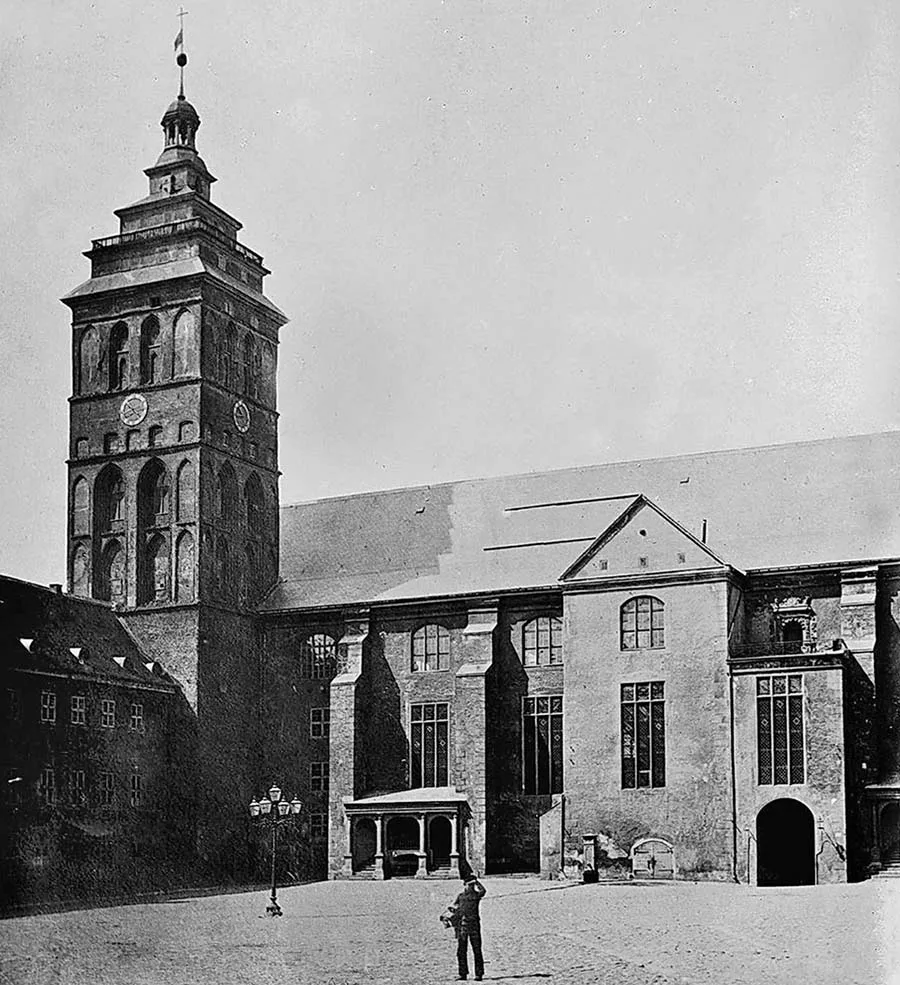 Hof des Schlosses Königsberg