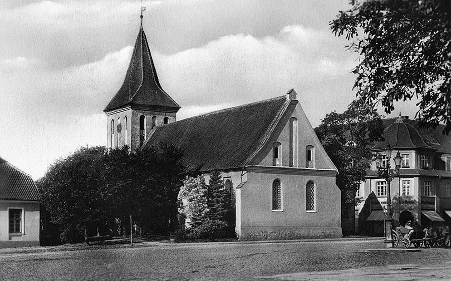 Tapiau Church
