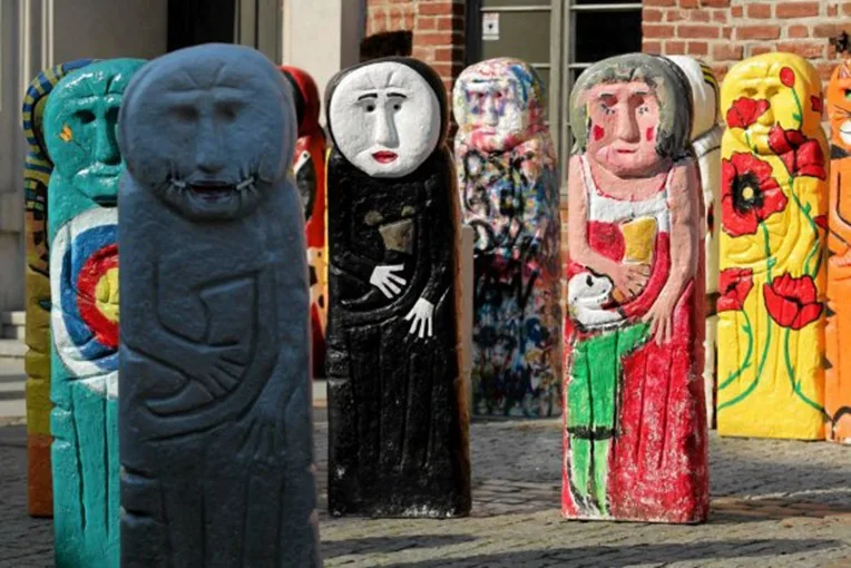 Parade of Prussian babas in Olsztyn
