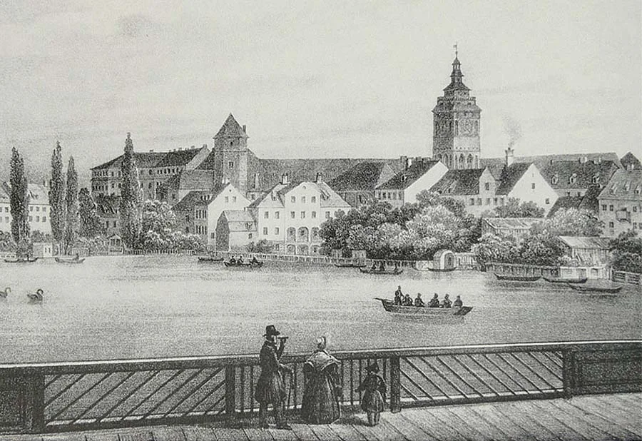 View of Königsberg Castle from the pond