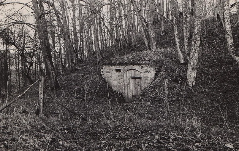 “Entrance to the Underground Chambers”. A farm building by the eastern slope of the Norkitten hillfort