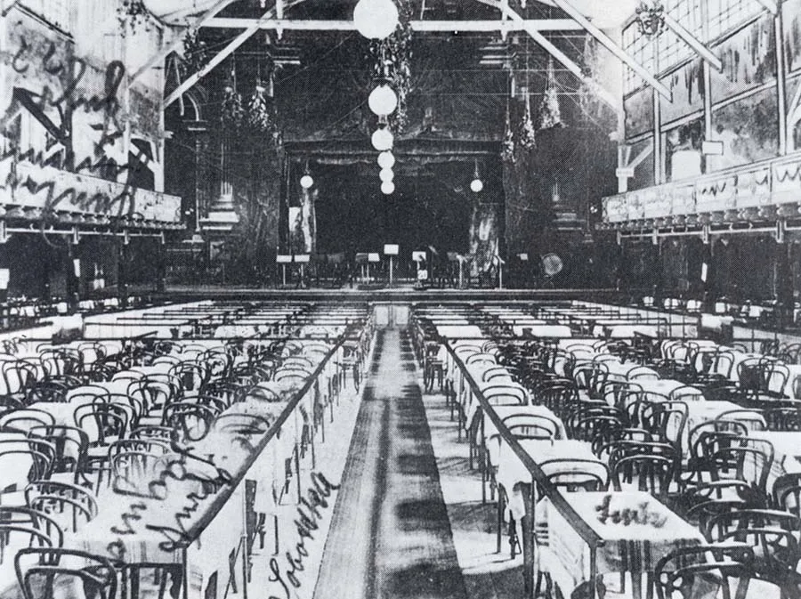 The hall at “Luisenhöh”