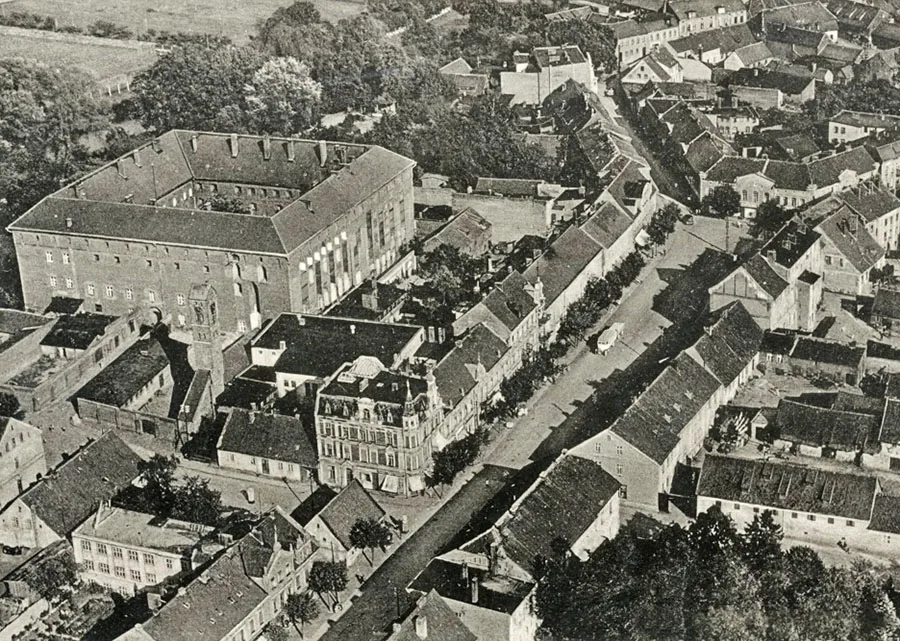 Bird's-eye view of Ragnit Castle