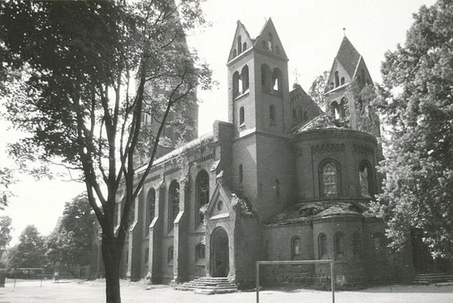 Die reformierte Kirche in Insterburg in den 80er-Jahren des 20. Jahrhunderts