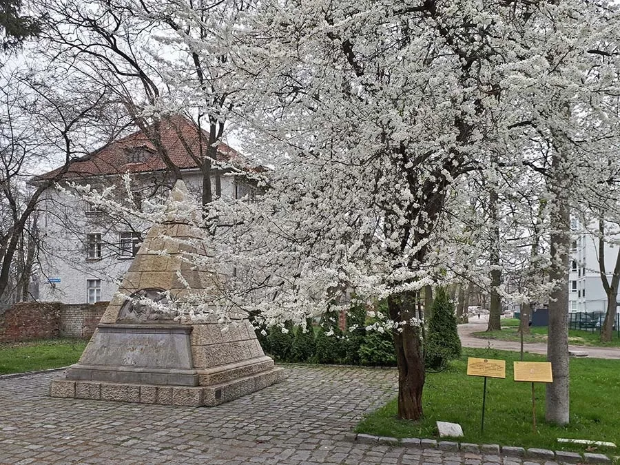 Памятник воинам-саперам, погибшим в 1914–18 гг.