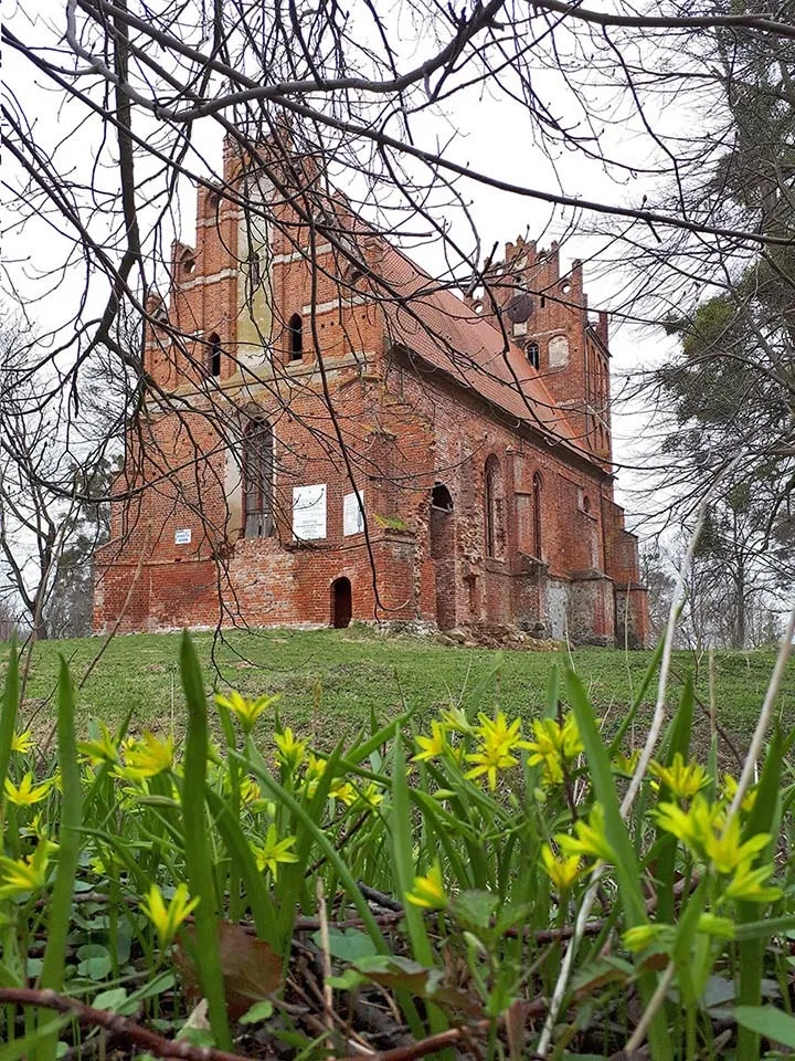 Kirche Tharau