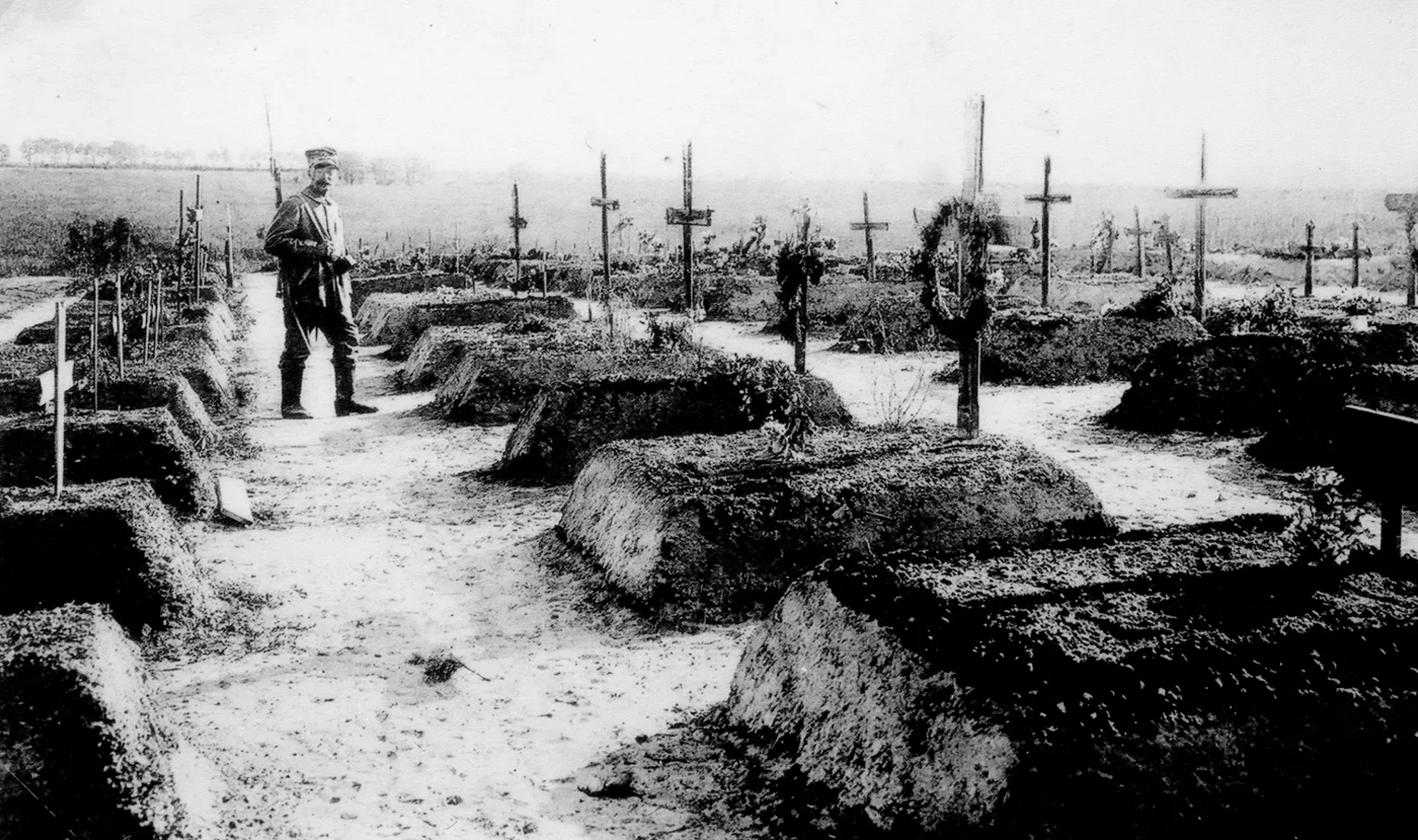 War cemetery in Gumbinnen (Gusev), 1914-15. Stadtarchiv und Landesgeschichtl. Bibliothek – Bielefeld (Kreisarchiv Gumbinnen).