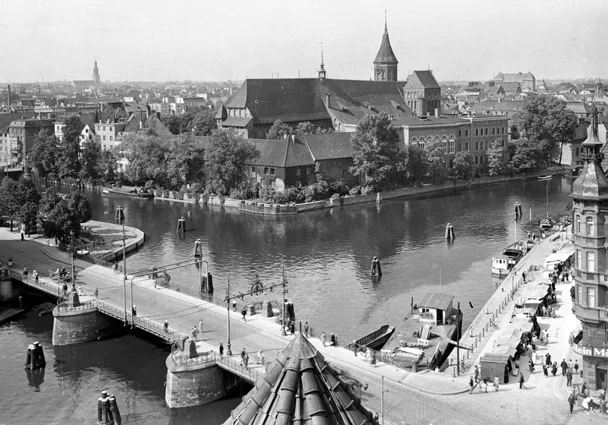 Holzbrücke